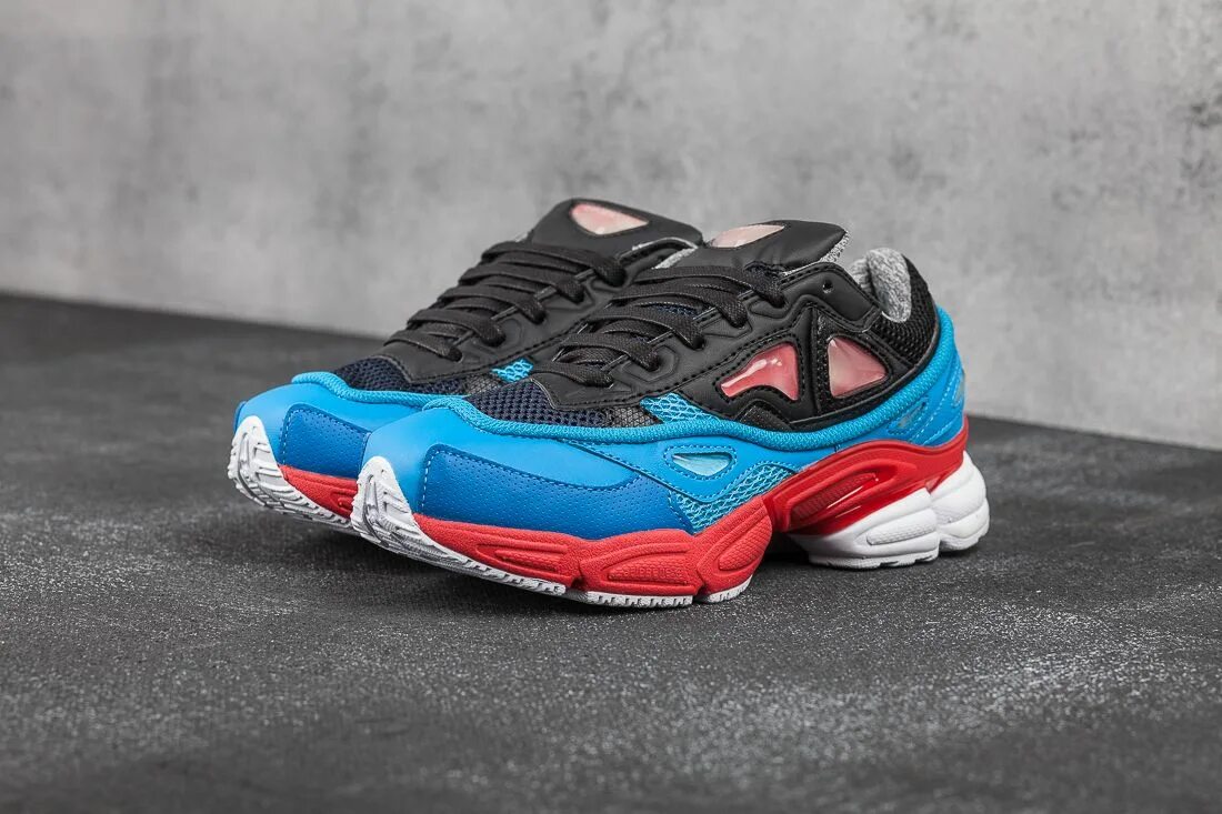 Adidas raf simons ozweego 3 white. Adidas raf simons ozweego 3 white. Raf simon машина. Adidas x raf simons ozweego 3. Raf ozweego.