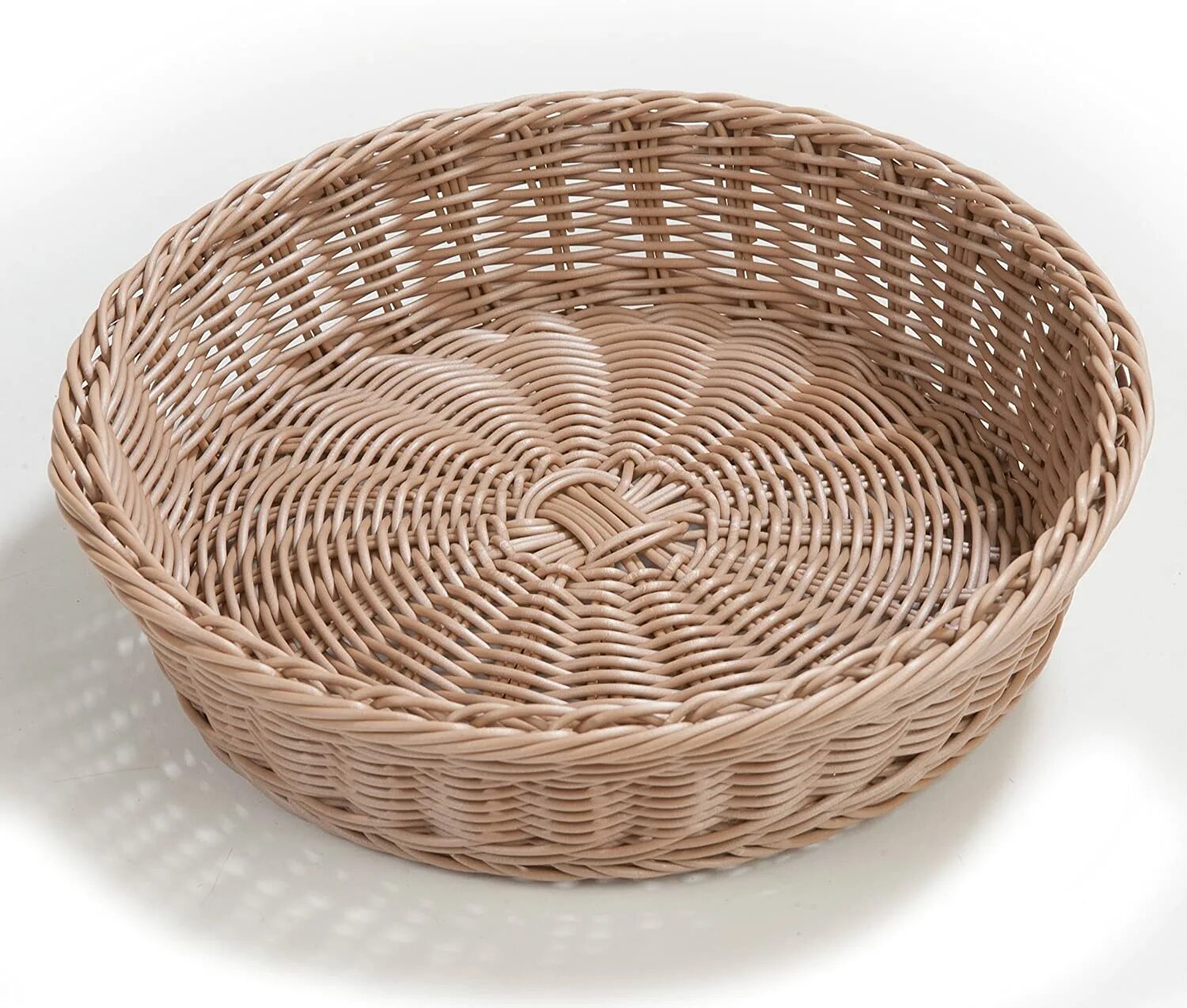 Корзина из банановых листьев. Round корзина. Круглая плетеная корзина из банановых листьев. Basket. Round корзина.