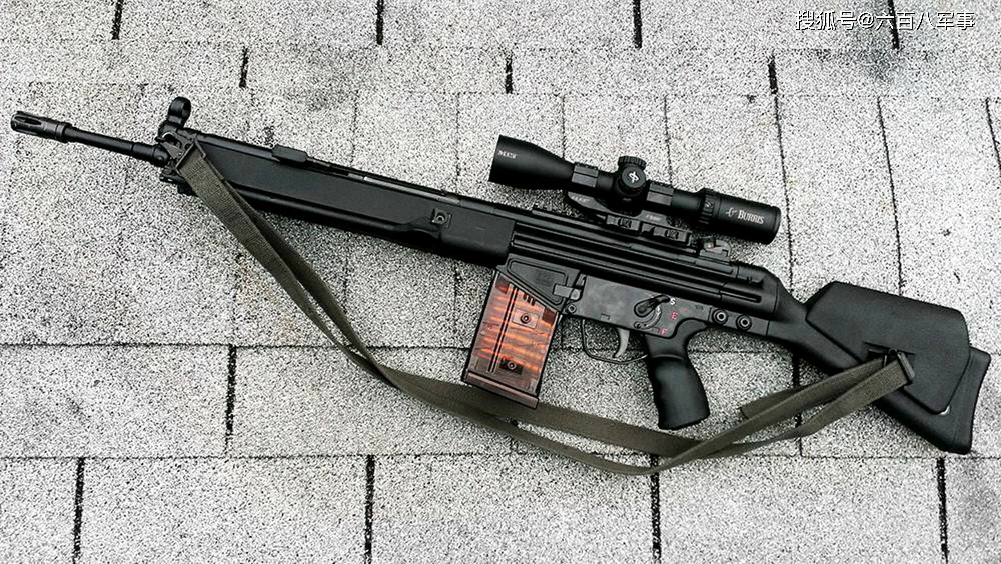 G g 3 2