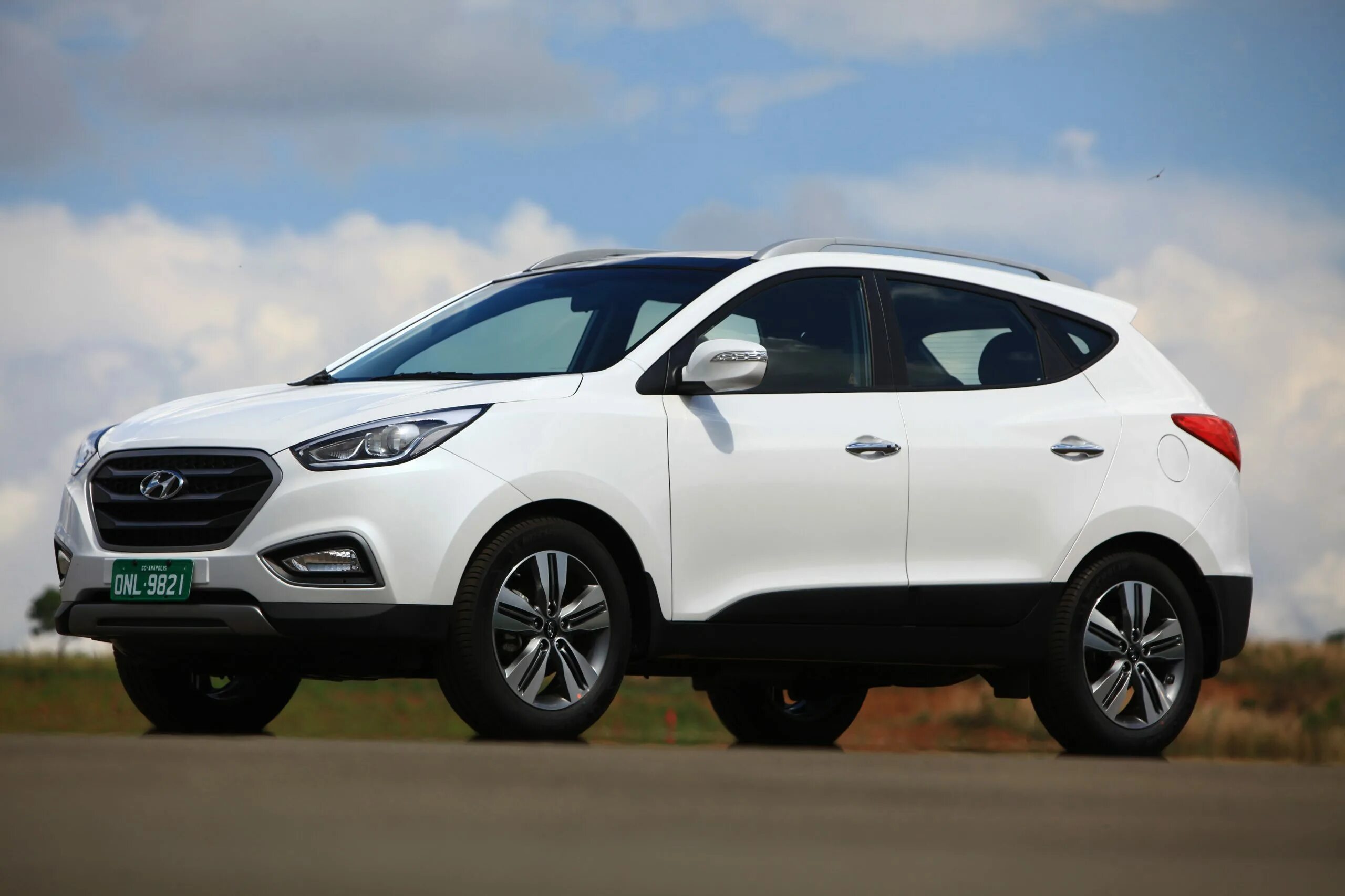 Ix35 минусы. Hyundai ix35. хендай ix35 2025. hyundai ix35 2025. ix35 hyundai новый.