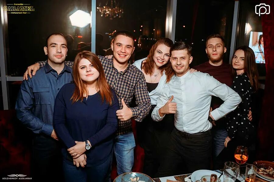 Карамель дериглазова. Курск карамель Рестобар. Курск карамель Рестобар на Дериглазова. Клуб карамель Курск. Кафе карамель Курск.
