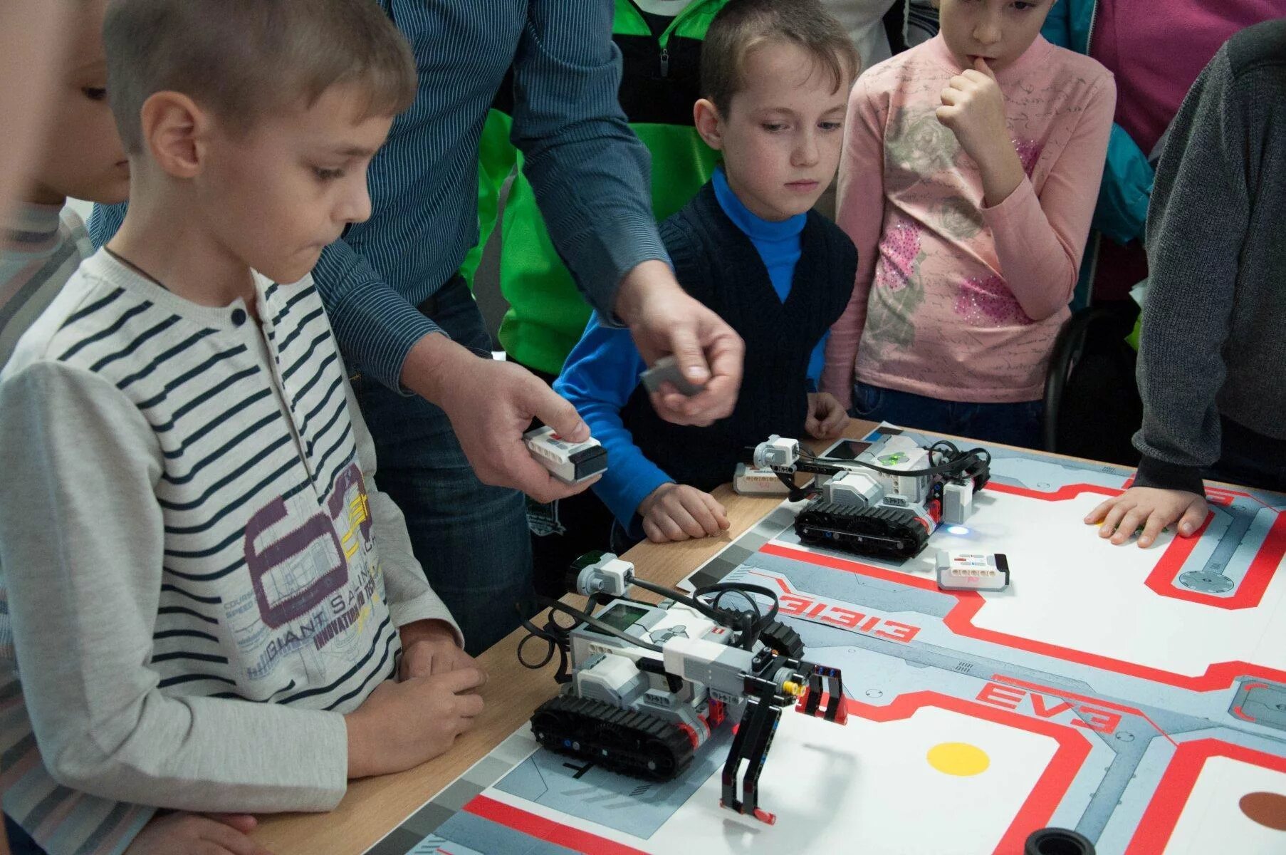 Компания «айти-юг. Картинка ооо лидер сервис. Краснодар улица зиповская 5. Айти кружок для школьников. Айти краснодар.