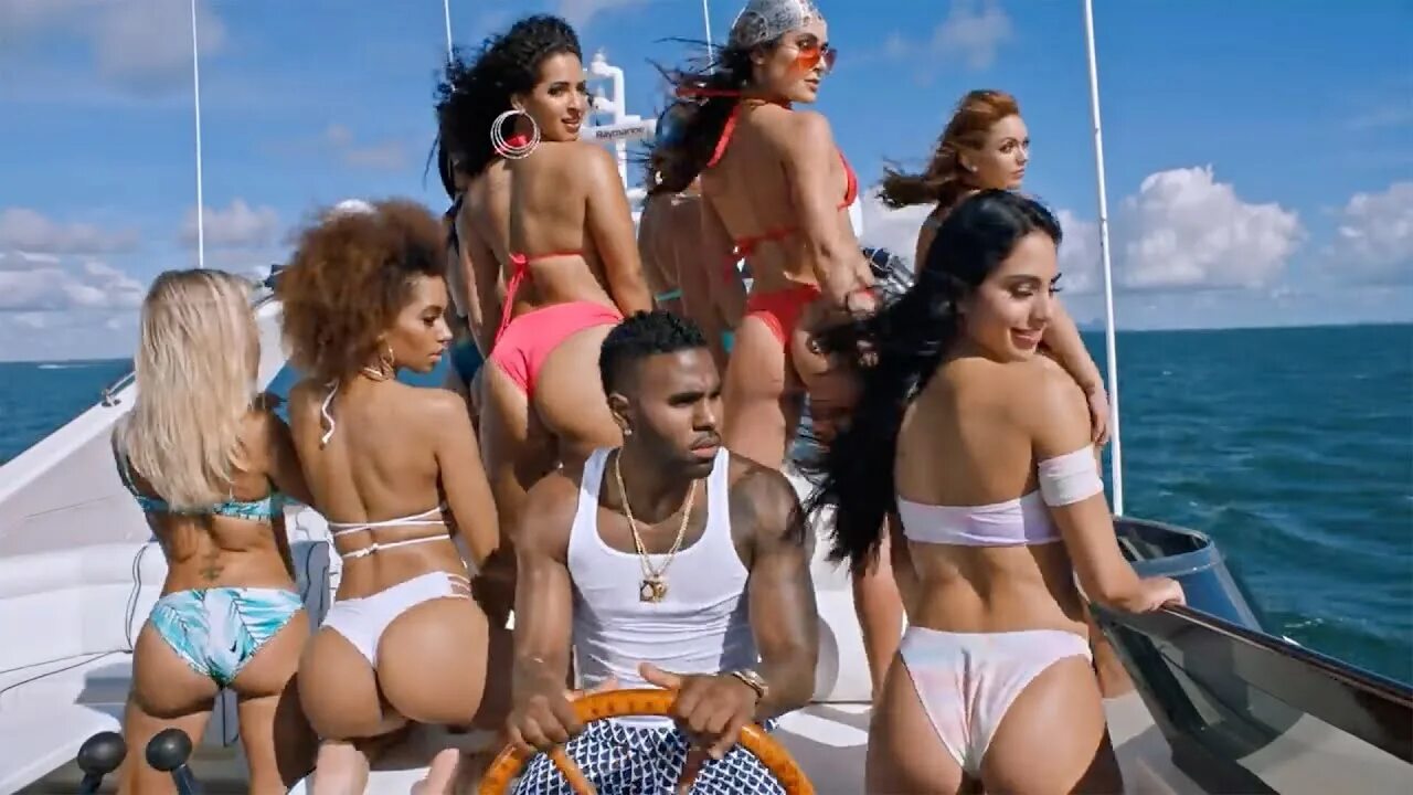 Джейсон деруло Tip Toe. Джейсон деруло Тип тое. Jason Derulo & French Montana - Tip Toe. Девушки из клипа Tyga. Песня girls get