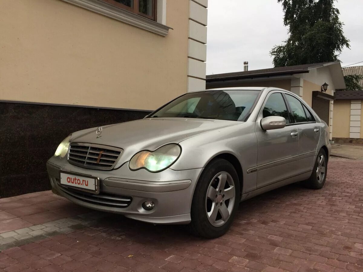 Купить мерседес 2000 года. Mercedes c 2000. Мерседес с200 2000 года. Мерседес Бенц седан 2000 годов. Мерседес ц 2000.