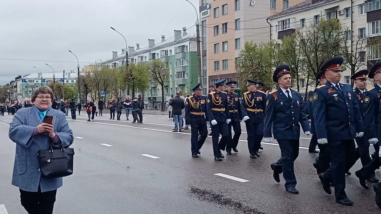 Липецк 9 мая. Парад Победы Липецк. 9 Мая Липецк. Парад Победы в Липецке видео. Парад на площади Ленина Липецк.