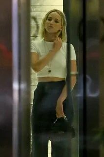 JENNIFER LAWRENCE Out for Dinner in New York 06142018.