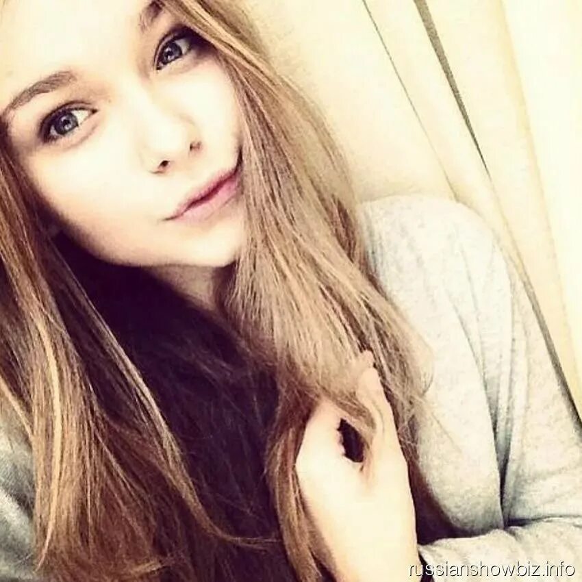 девочки дома 14. девочки дома 14. девочки дома 14. Anna zak в 14 лет. красивые девчонки 14 лет.