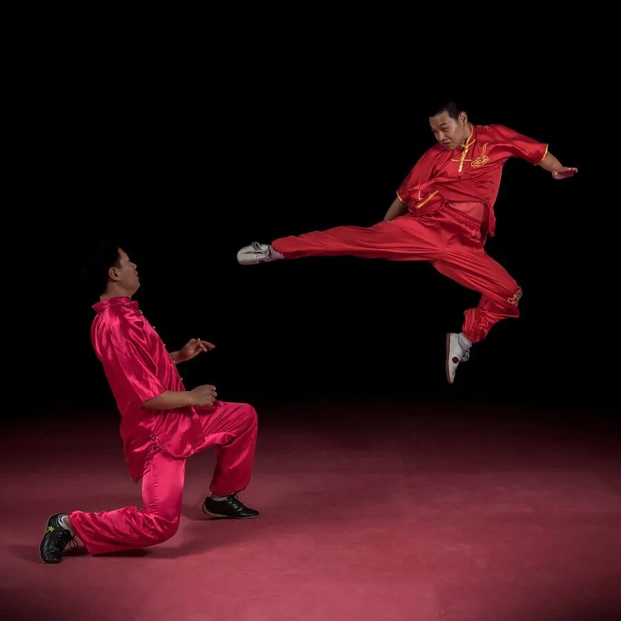 Ажигирей, джамал ажигиреевич. Wushu kung fu. Кунфу шаолинь. Ушу таолу. Емелин василий ушу.