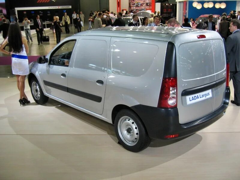 Лада ларгус fs035l. Модификации ларгусов. Lada largus каблучок. Лада ларгус 2012. Фото лады ларгус 2020 года.