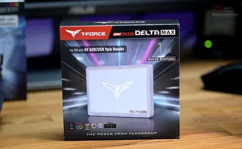 15 pro max white titanium
