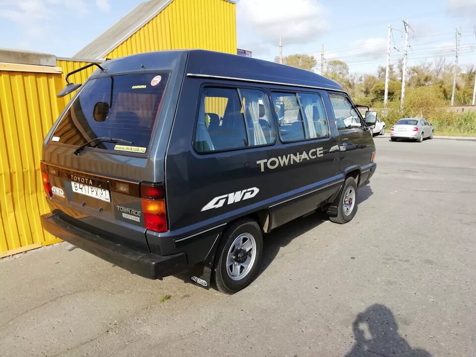 Toyota Town Ace 1988. Тойота Таун айс 1988. Тойота Town Ace 1988. Toyota Town Ace 2g. Тойота таун айс 2