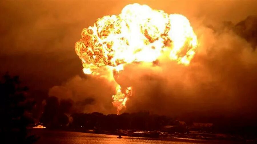 Лак-Мегантик. Лак Мегантик катастрофа. Крушение состава с нефтью в лак-Меганти. Крушение состава с нефтью в лак-Мегантик(2013).