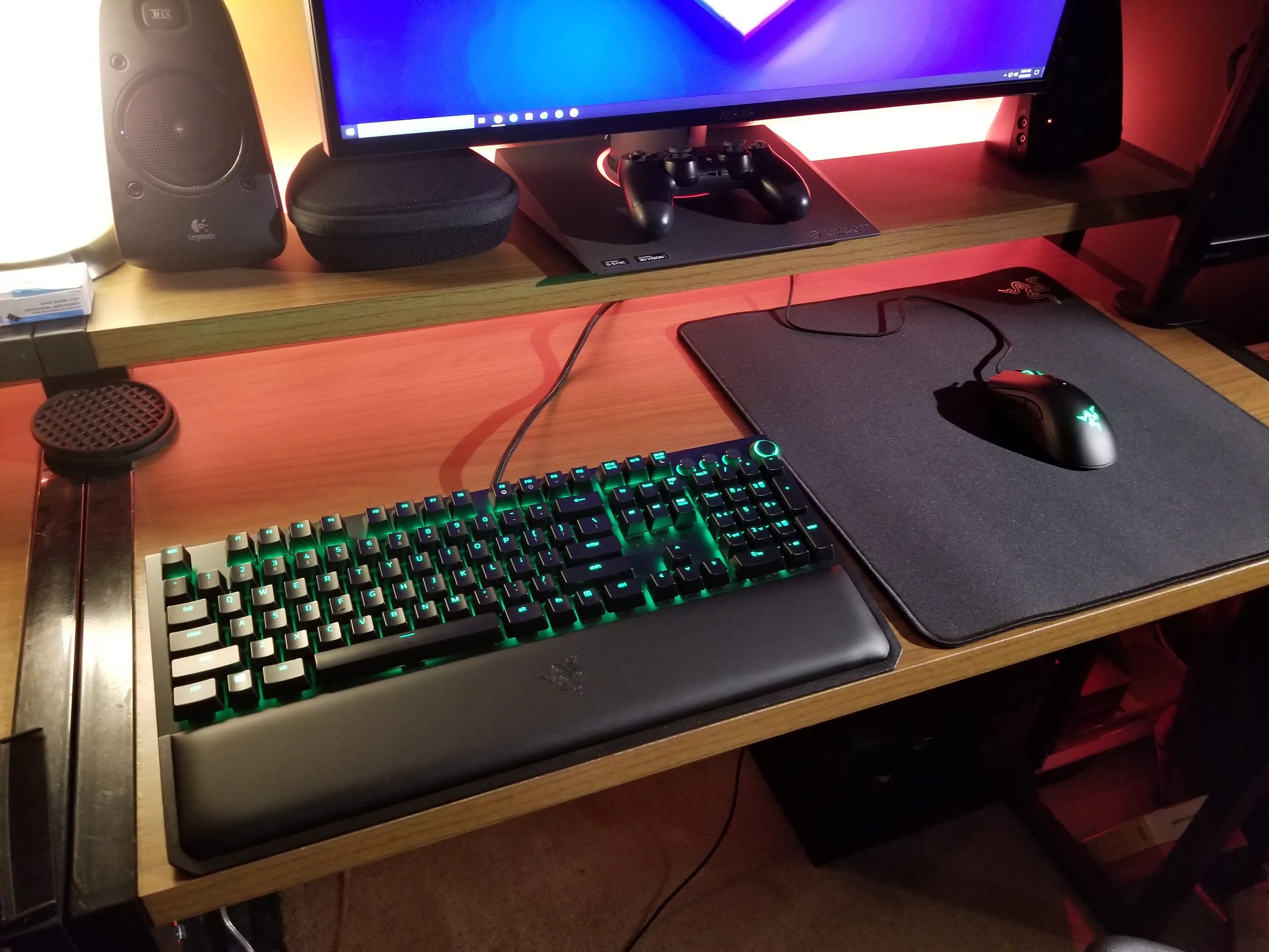 Razer setup. Razer gigantus elite. рейзер доминатор 2011. razer gigantus team razer edition. рейзер 5600x.