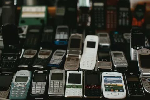 Без всяких телефонов
