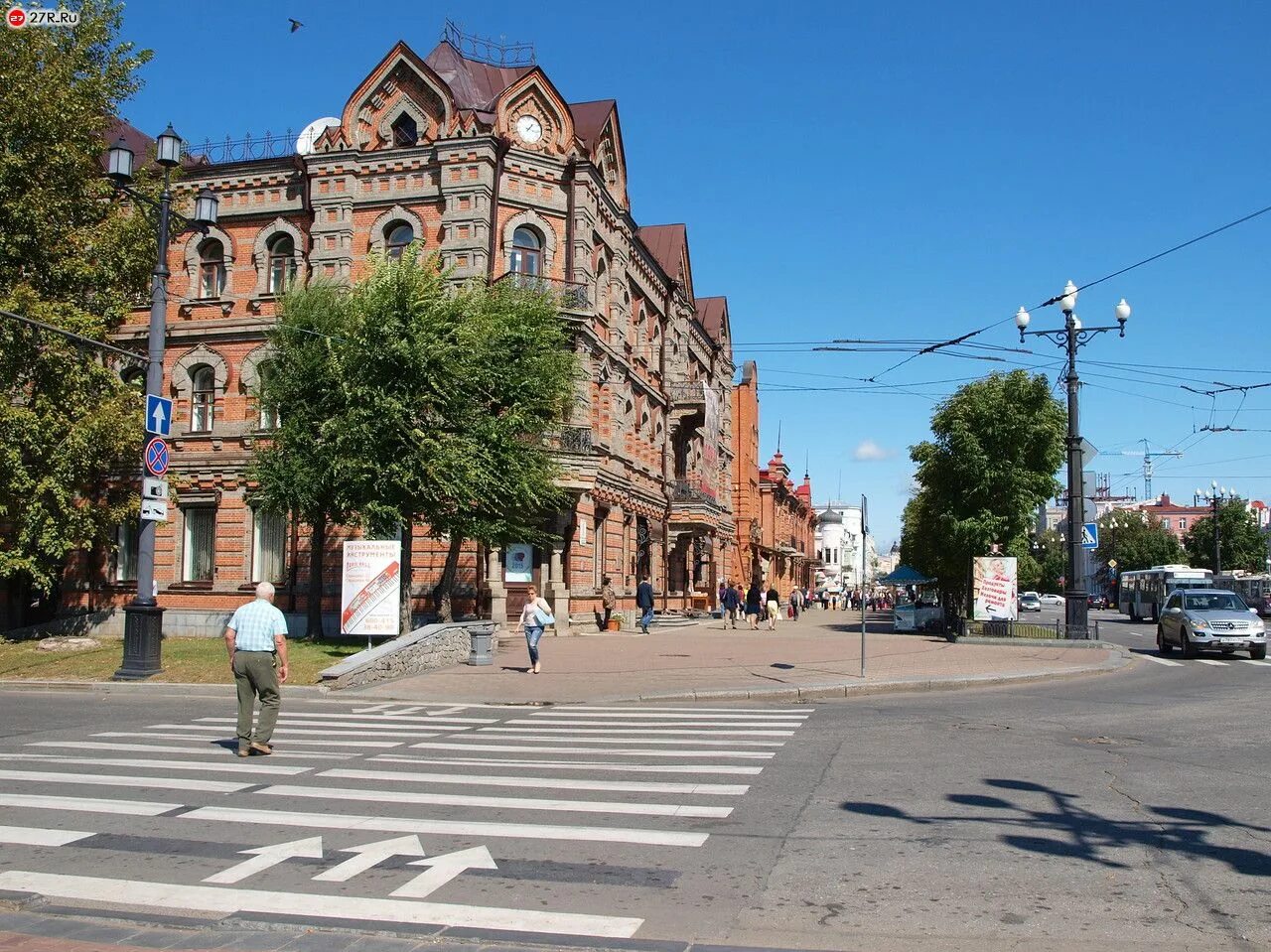 Стояк час. Центральная улица Хабаровска. Центральная улица Хабаровска Хабаровск. Хабаровск центр города улицы. Хабаровск Муравьева Амурского.