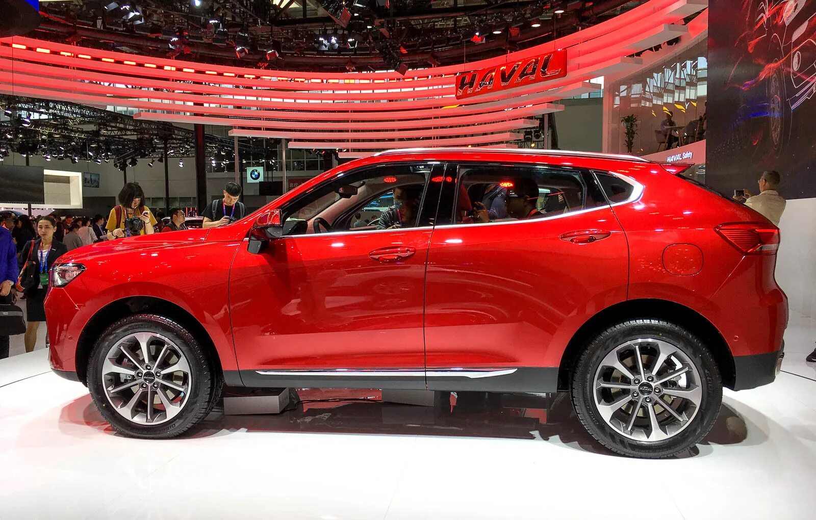 X7 красная. Хавал ф7 красный цвет. Haval f7x new 2022. Haval f7x 2019. Мышь a4tech x7 xl-750bk.