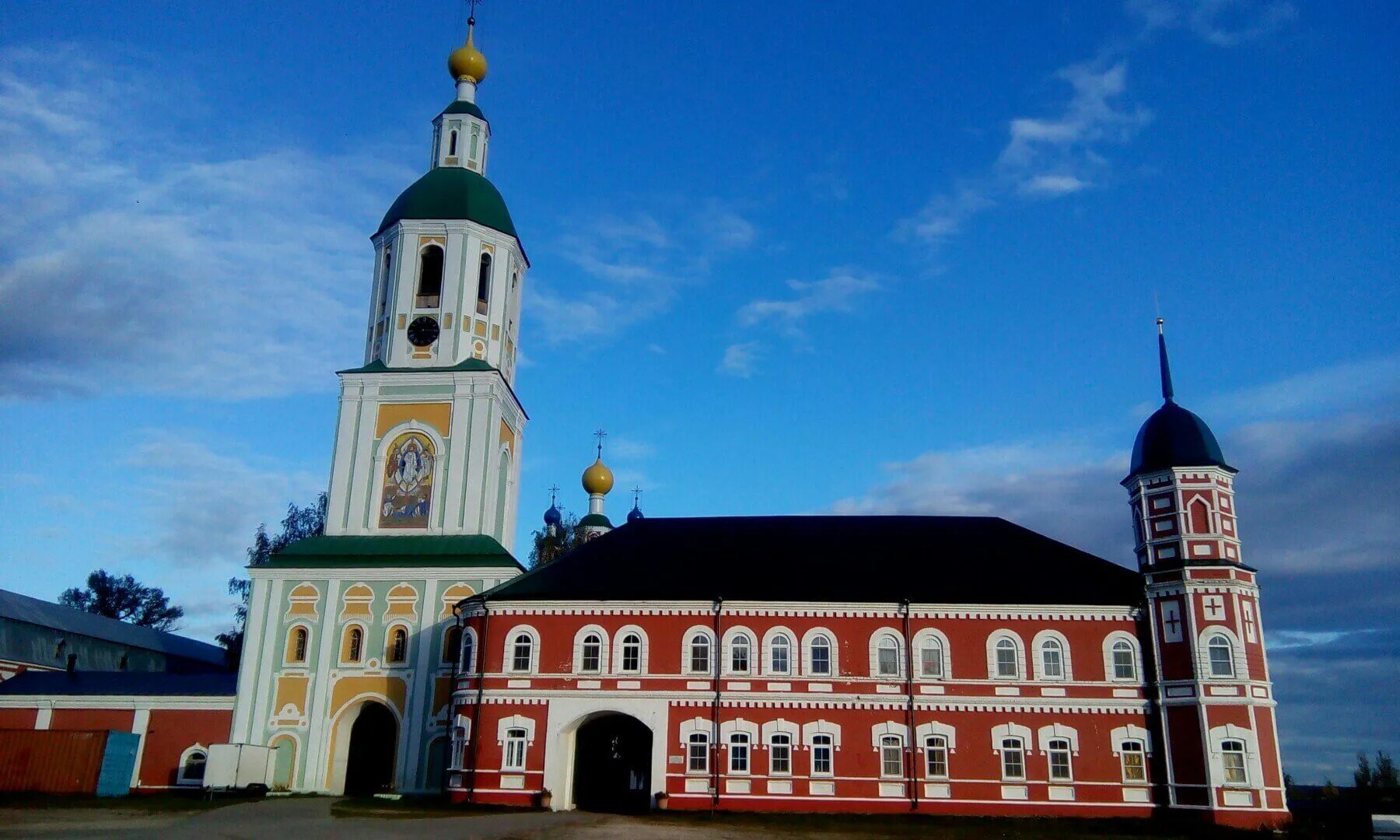 Рождество-Богородичный Санаксарский монастырь. Санаксарский монастырь в Мордовии. Город Темников Республика Мордовия Санаксарский монастырь. Церковь Феодора Санаксарского Саранск.