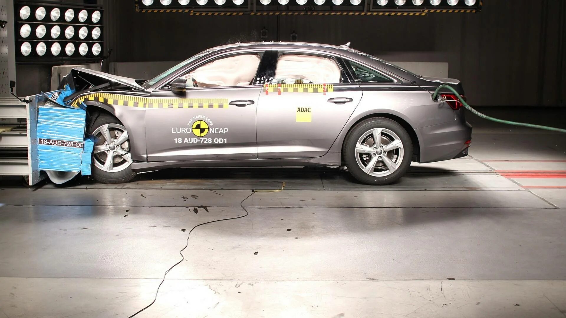 Euro ncap mazda 6. Brilliance crash. Краш тест audi a6 euro ncap. Колёса машин для краш теста. Краш тест мазда 6.