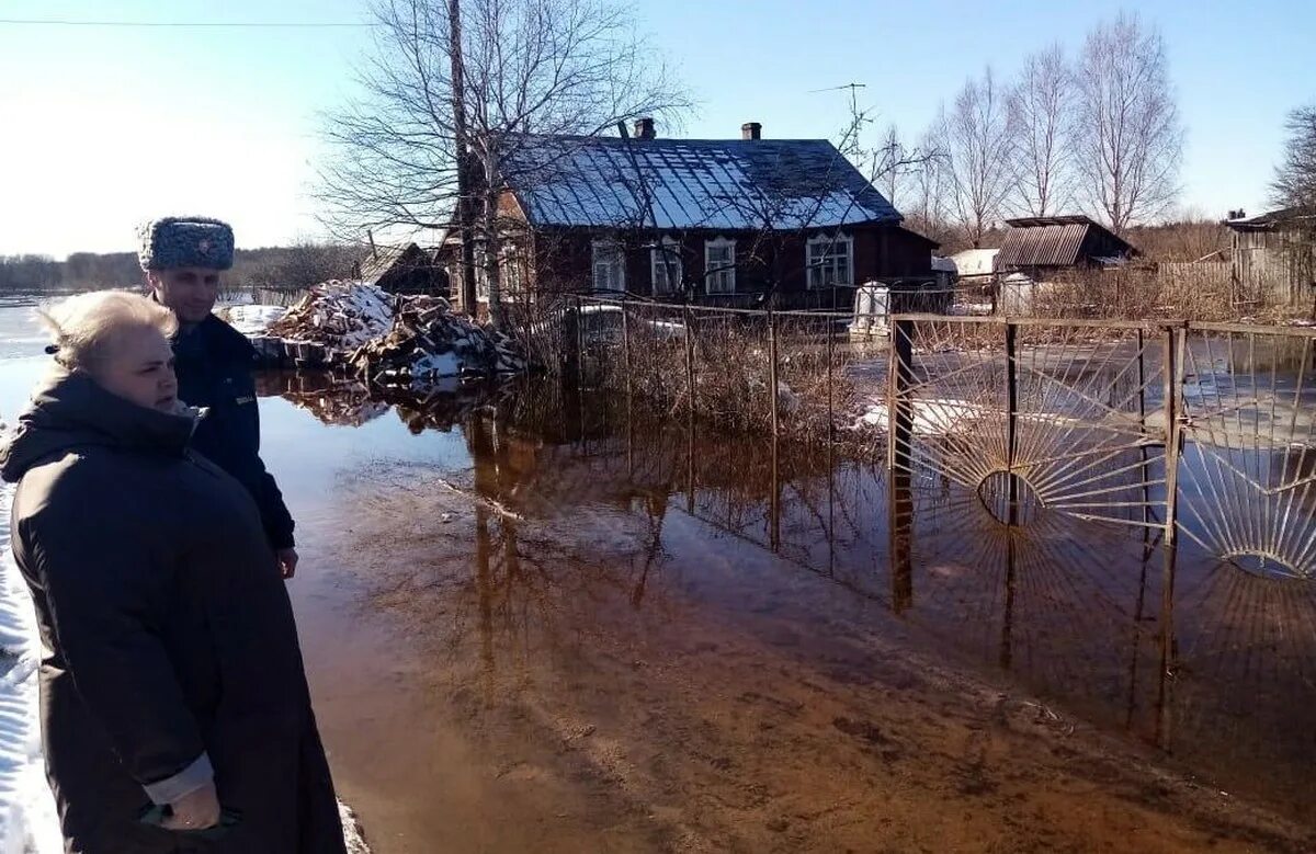 Рп5 западная двина. Западная Двина Льнозаводская улица. Тверь затопило. РЭС Западная Двина.