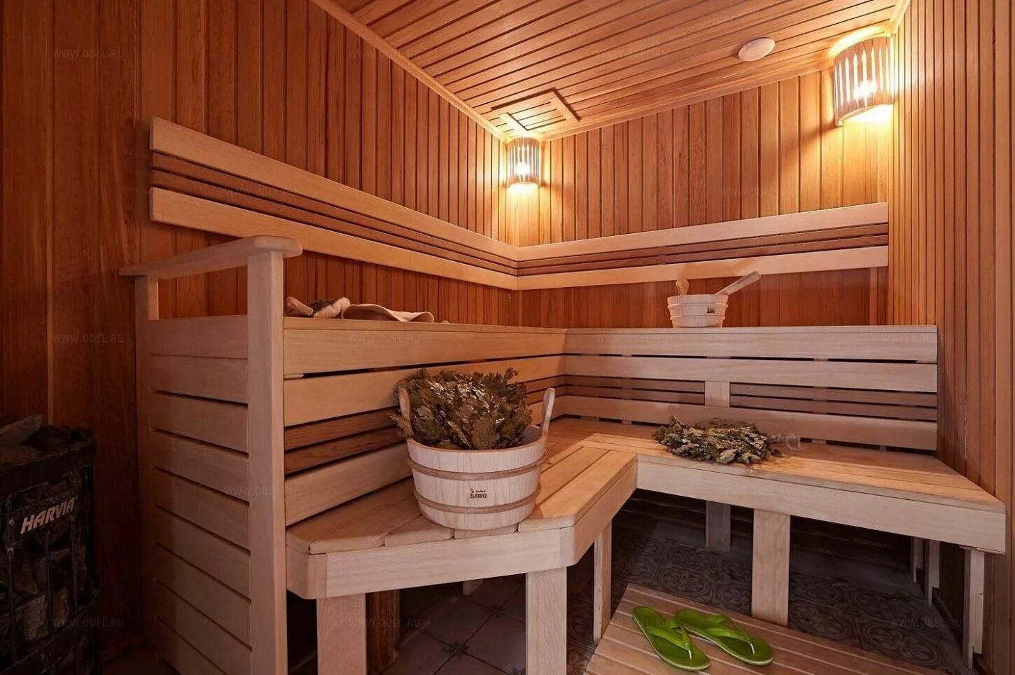 Небольшая сауна в частном доме. Банная печь harvia 36. Сауна в доме. Интерьер бани 3 на 3. Отделка бани.