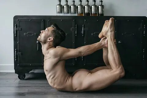 Slideshow: naked yoga for men.