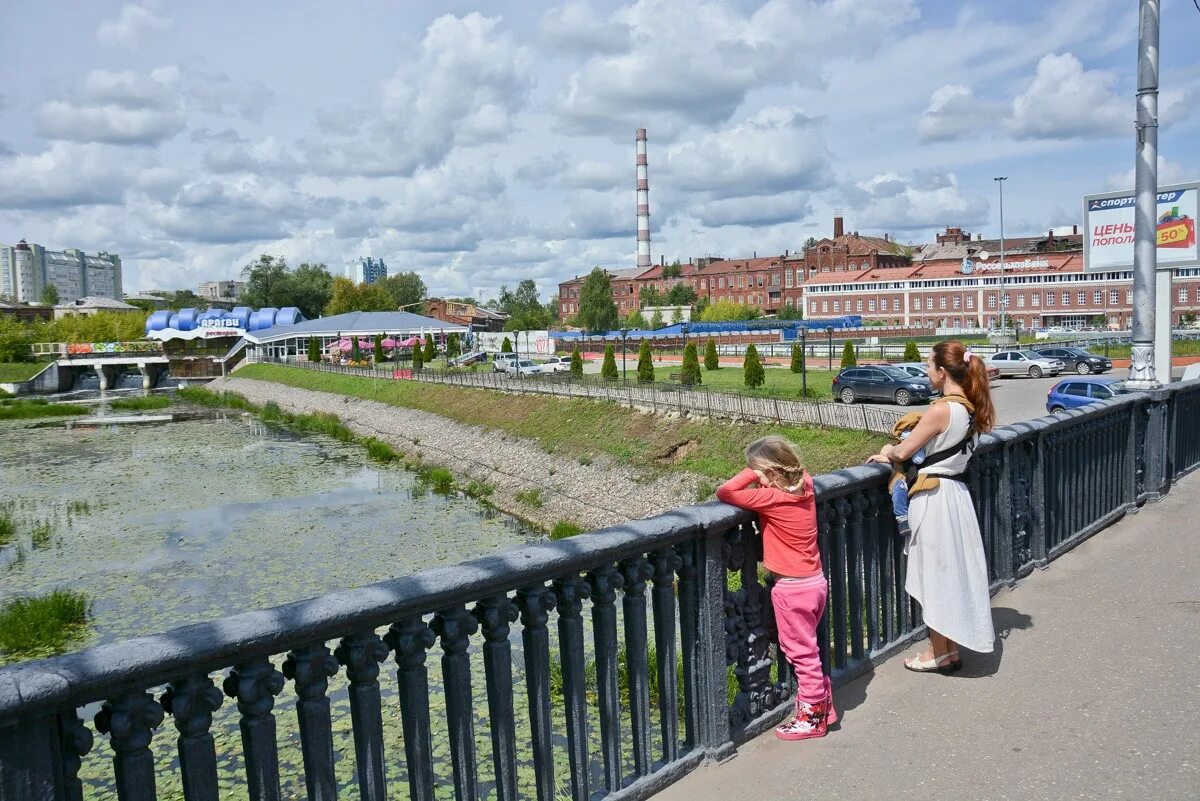 Купить в иваново сегодня. Иваново город. Иваново центр. Город Иваново центр города. Окраины города Иваново.