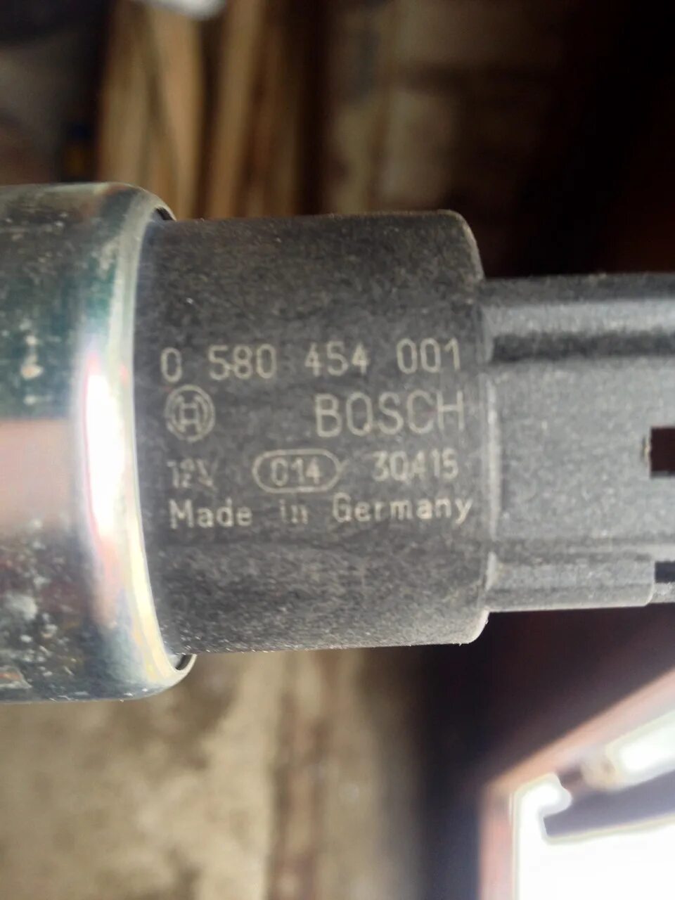 Bosch 0 580 454 001.