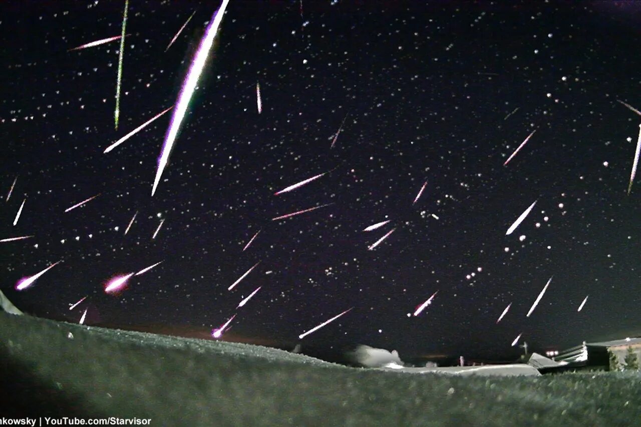 метеорный поток леониды. метеоритный дождь геминиды. пик метеорного потока дракониды. радиант метеорного потока персеиды. леониды сегодня где.