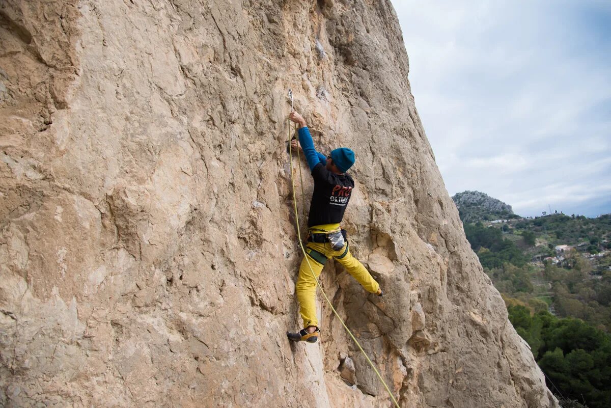 Скалолазание. Спортивное скалолазание. Skalalazane. Спортивный альпинизм. Climb now