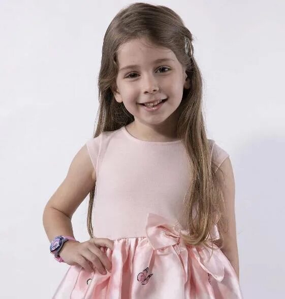 Маленькая актриса азра аксу. Azra aksu карьера. Азра аксу. Azra aksu карьера. Azra aksu карьера.