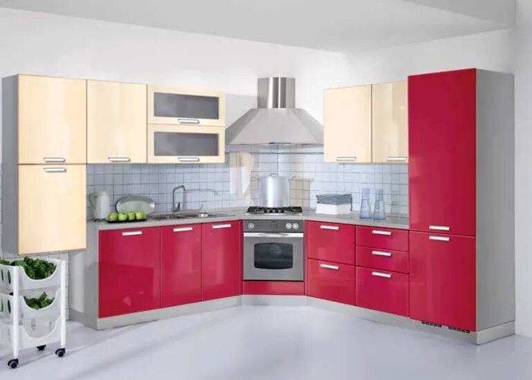 вытяжка для кухни. кухонный гарнитур с вытяжкой. купольная вытяжка для кухни. угловые кухни. вытяжка итальянская faber.