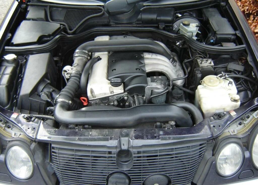 Мерседес w210 e240 как снять мотор Е200 компрессор 45 Mercedes-Benz E-class (W210), 2 л, 2000 года просто так DRI