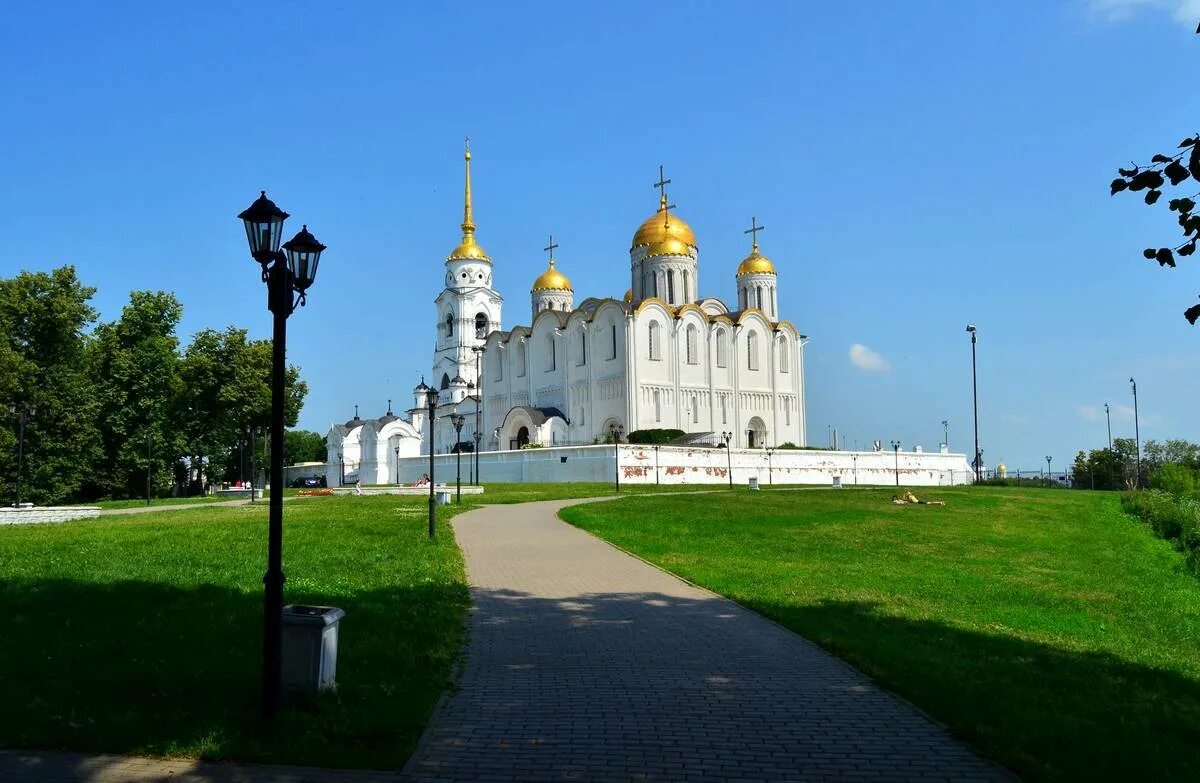 Белокаменные памятники владимировна суздаля. Великое место владимира. Великое место владимира. Великое место владимира. Великое место владимира.