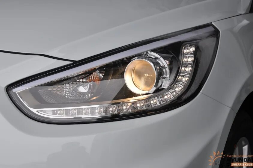 Led оптика solaris 2020. фары хендай солярис 2022. Hyundai solaris 2022 фары. Solaris 2022 фара. Led оптика solaris 2020.