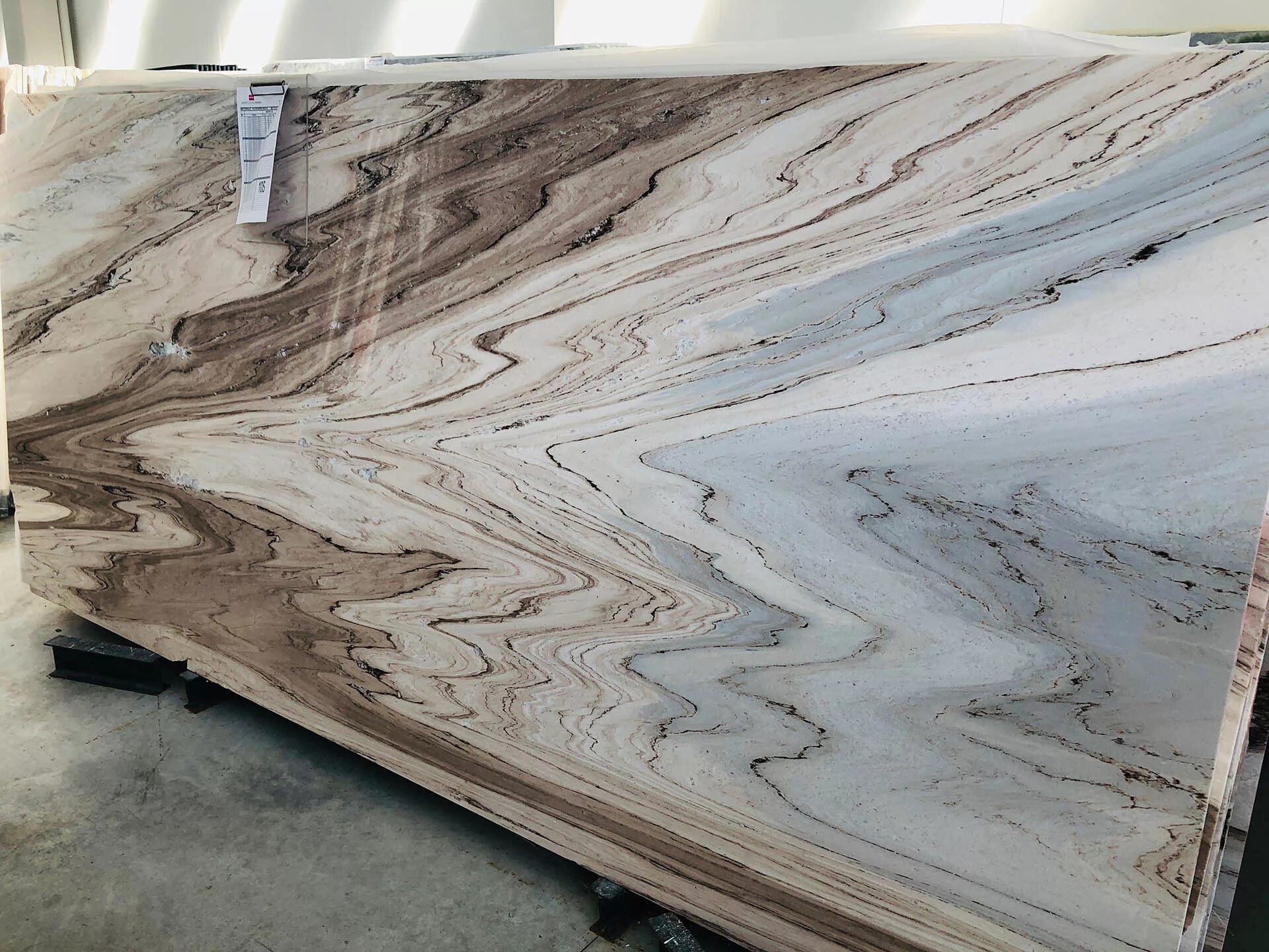 Мрамор гранит слэб. Мрамор слэб. Мрамор арабескато оробико. Белый камень слэб. Кварц слэб.