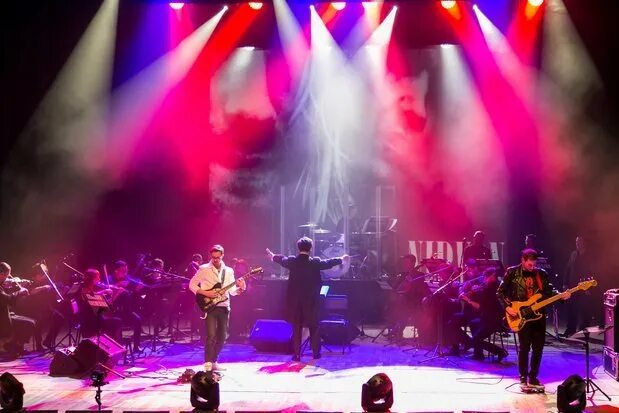 Концерт рок группы. Concert classics. Группа pink floyd на сцене. Лучшие видео концерты. Deep purple цвет.