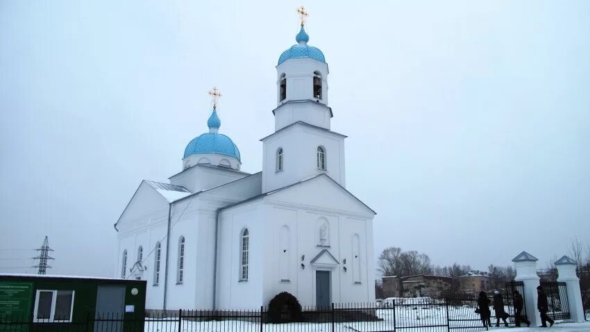 Подпорожье погода на 10 дней ленинградской области. Храм Благовещения в Подпорожье. Храм в Подпорожье Ленинградской области. Храм Благовещения в Ленинградской области.