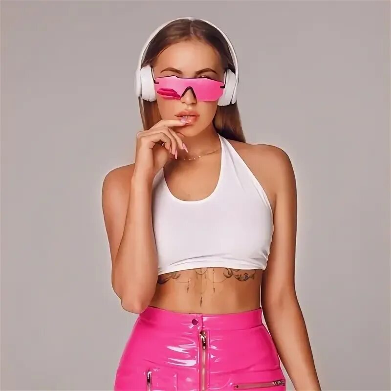 Bombshell stream with sonya vibe. Соня вайб. sony vibe. dj sony vibe. соня дементьева диджей.