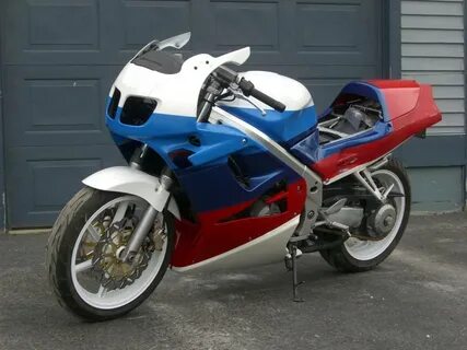 Honda vfr 750