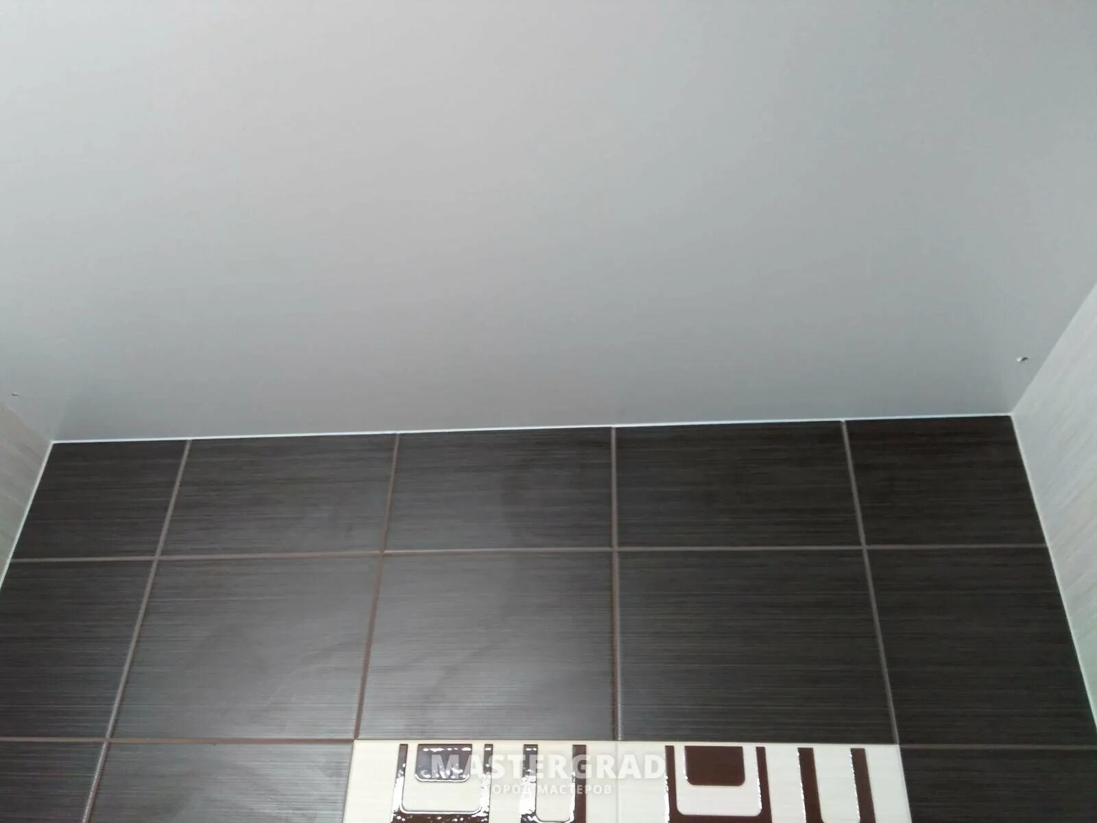 Polyflor Colonia Imperial Black Marble with an Ice Grout Strip (With images) Lux