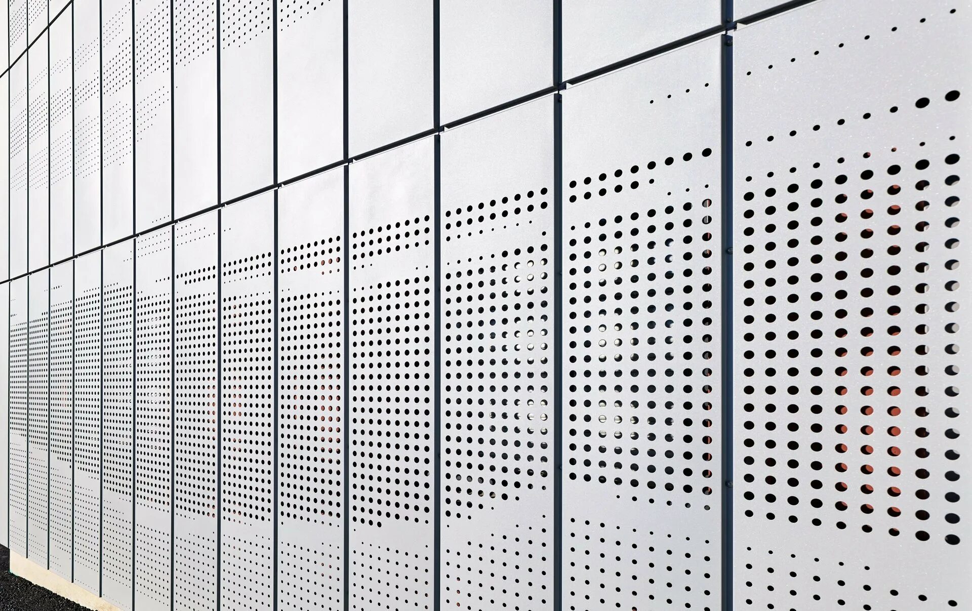 Перфорированные металлокассеты. Акустические перфорированные панели "armax-wall" апсм 1000/100. Алюкобонд композитные панели 3d. Стальная панель. Stainless steel cladding.