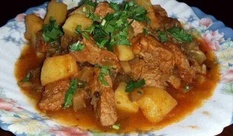 Картошка с мясом с огурцами