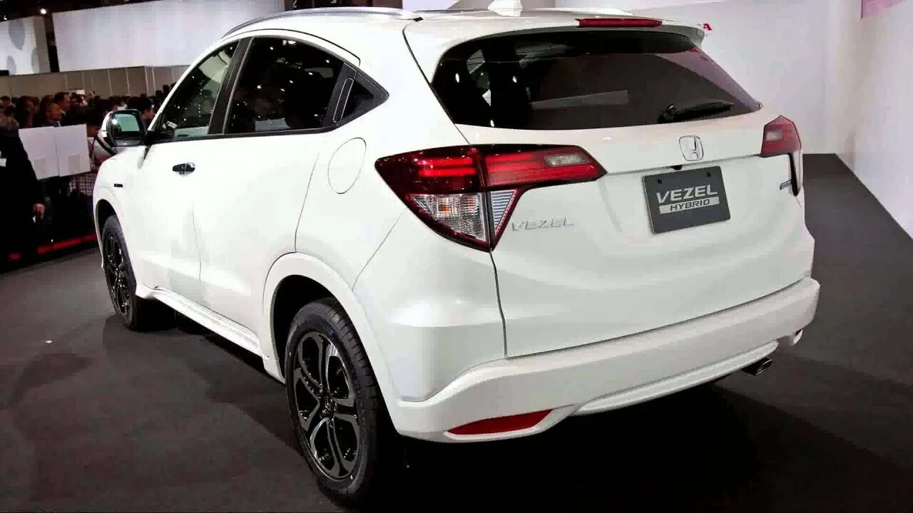 Honda vezel 2014. Хонда везел комплектации для японии. Тест хонда везел. Хонда везел 2020. Honda vezel 2018.