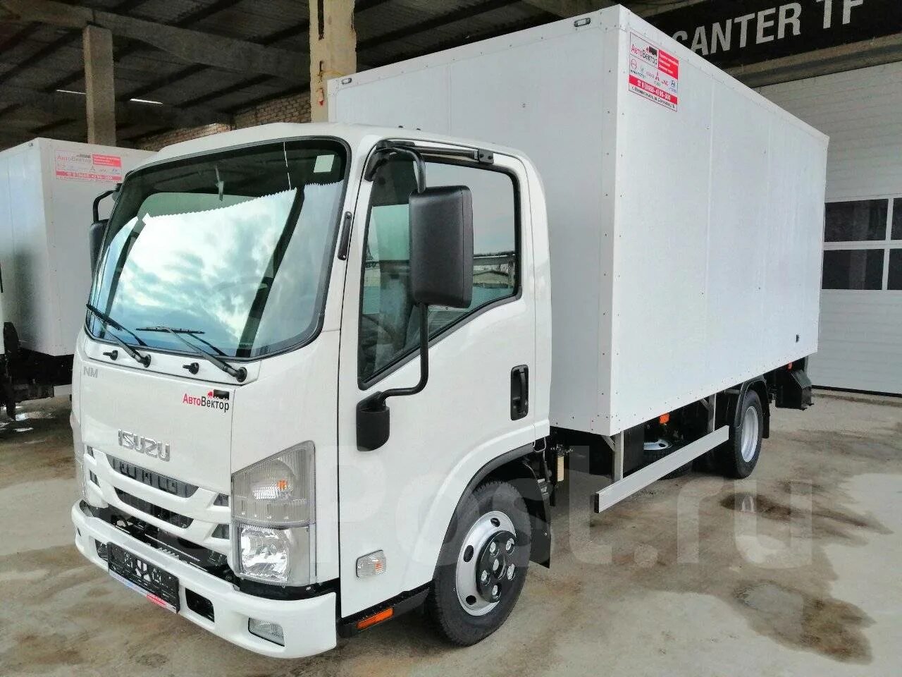 Исузу нмр 85. Исузу категория. Исузу категория. Isuzu nlr85. Исузу кат с.