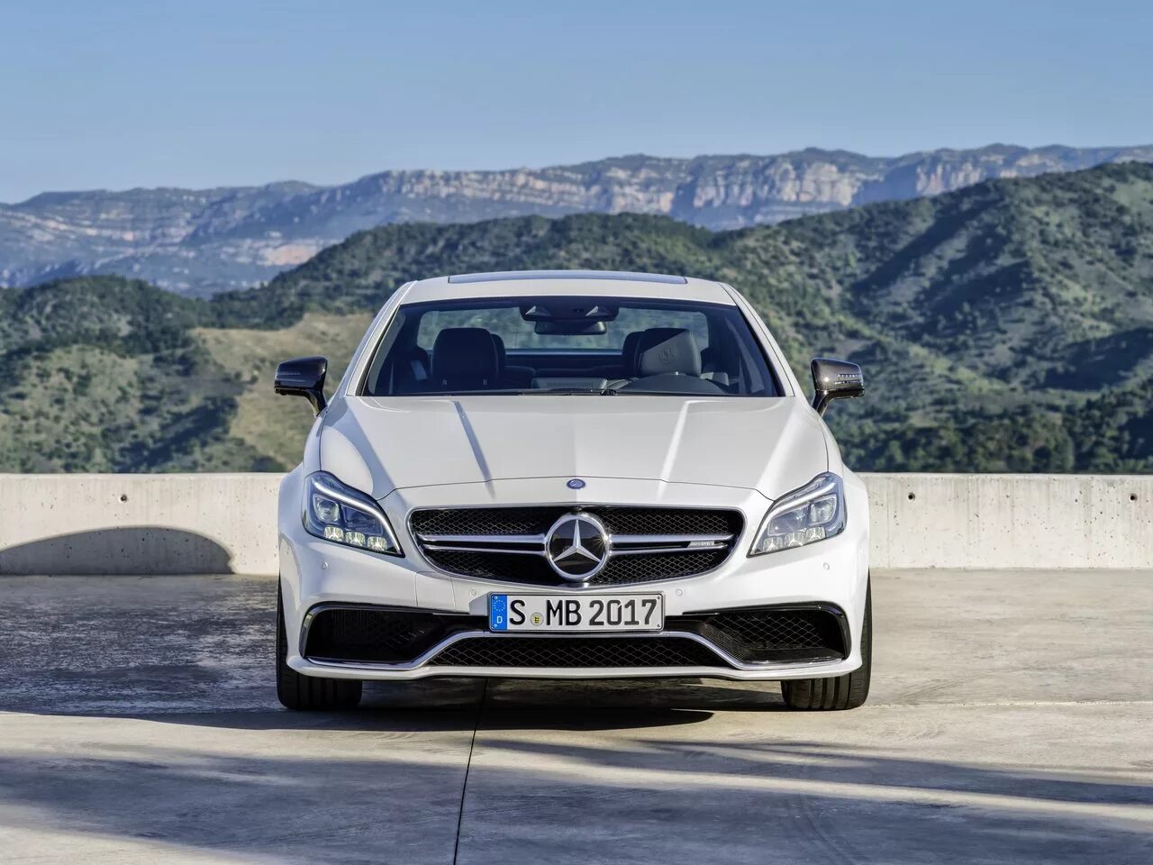 Mercedes 218. Мерседес CLS 218 AMG. Мерседес Бенц ЦЛС 63 АМГ. Mercedes CLS 63 AMG 218. Mercedes Benz CLS 63 AMG 2015.