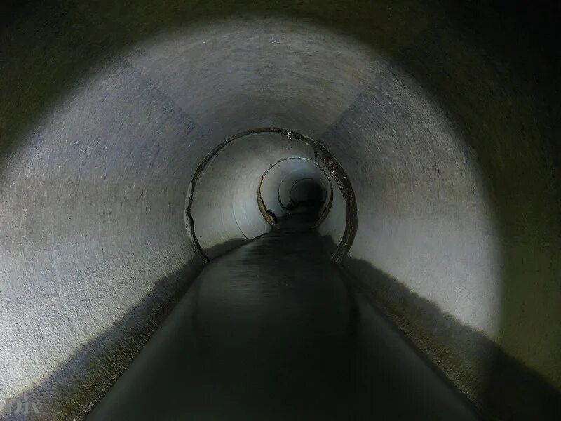 Мосводоканал очистные сооружения люберцы. Канализационный коллектор кнс 67-68. Коллектор сооружение. Канализационный коллектор елец. Коллектор канализации 1800мм.