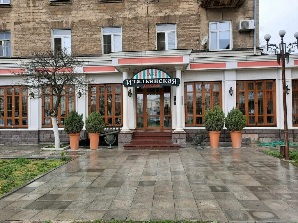 Итальянская пицца коркмасова. Паскуччи в махачкале меню кафе. Итальянская пицца махачкала на коркмасова. Ох май пицца. Ламам пиццерия пиццерия в махачкале.