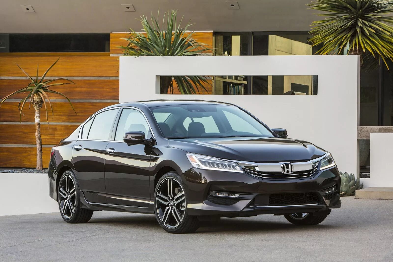 Honda Accord 2016. Honda Accord 2016 sedan. Хонда Аккорд 2022. Honda Accord 9 2016. Автомобили 2016 2017 года