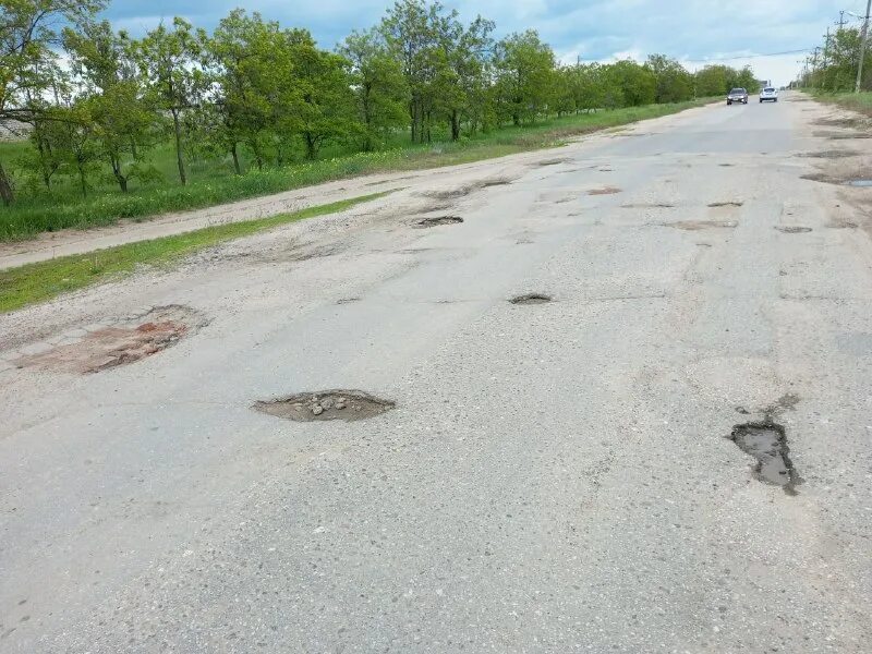 Воронка от точки у в донецке. Поселок горный ессентуки. Дубовский базар телеграмм. Поселок северный ставропольский край. Дубовский базар телеграмм.
