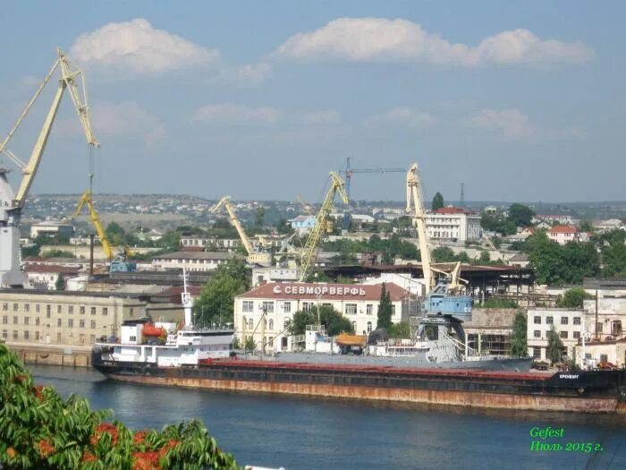 Судоремонтный завод Звездочка Севастополь. Севастопольский морской завод АО ЦС Звездочка филиал. ФГУП Севастопольский морской завод имени Серго Орджоникидзе. Севастополь Севморзавод памятник.